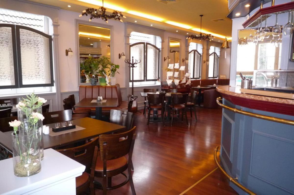 Doppelzimmer Lunch, Direkt Am Alten Strom Rostock Exteriör bild